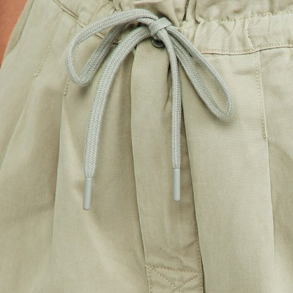 ALICE + OLIVIA High Rise Sage Green Flowy Twill Tapered Pants NWT Small - Picture 3 of 9